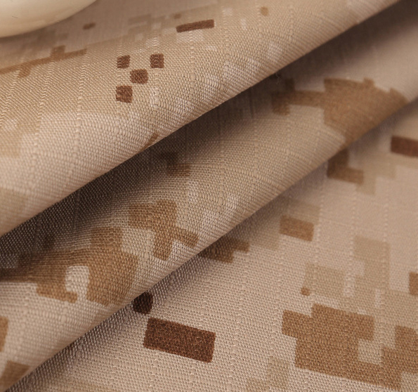 BDU / ACU uniforme de camouflage militaire uniforme de combat désert respirant et anti-déchirure en gros