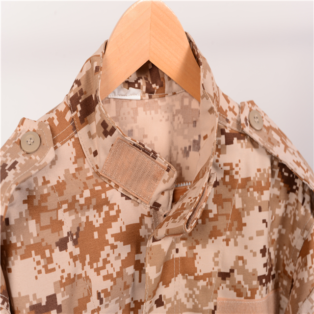 Livraison immédiate Stock rapide en gros armée tissu désert camouflage uniforme militaire militaire tactique bdu uniforme armée uniforme